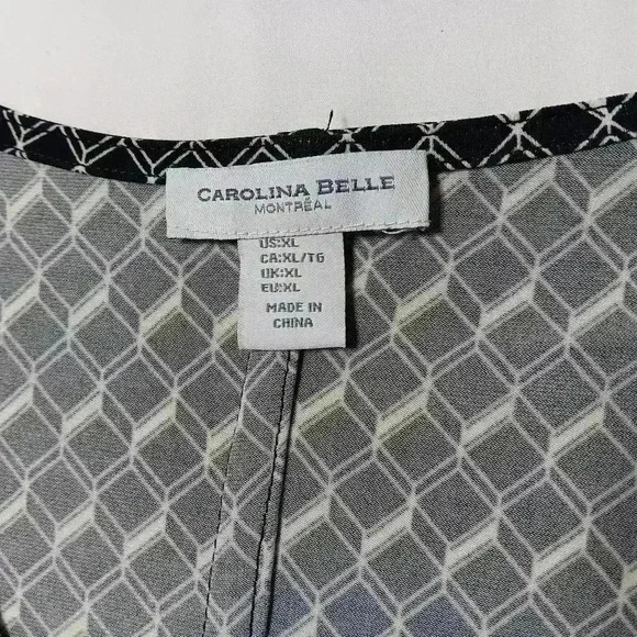Carolina Belle long-sleeved,  v neck blouse. Ladies size Xl - Picture 6 of 6